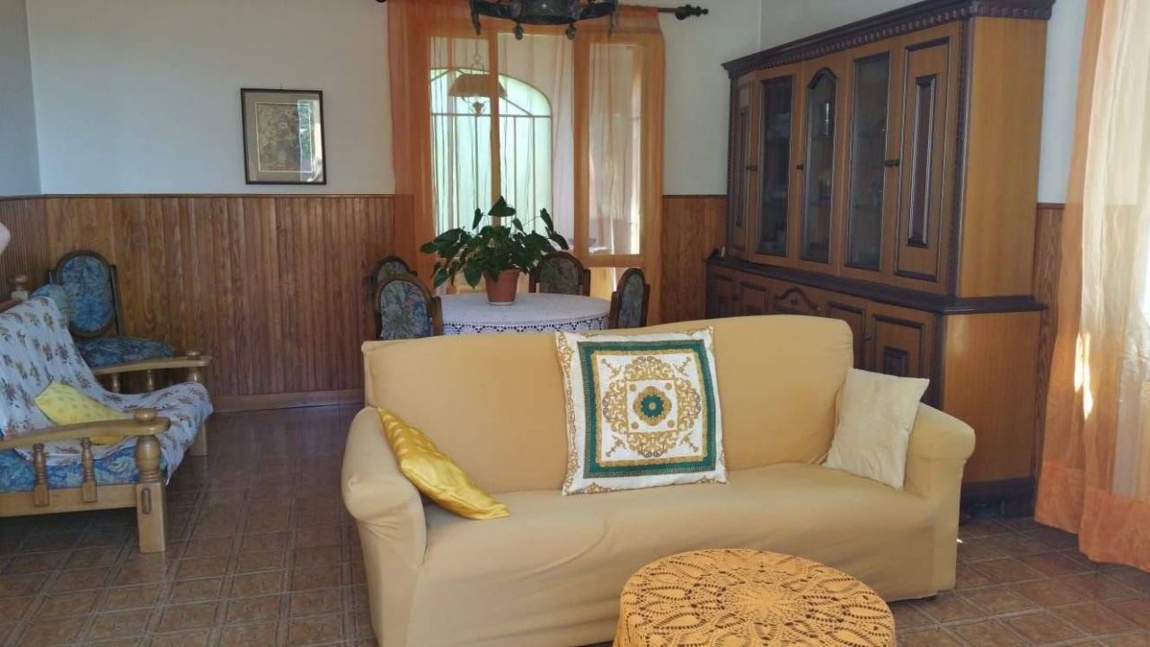 Дом в Вентимилье, Италия, 130 м2 фото 2