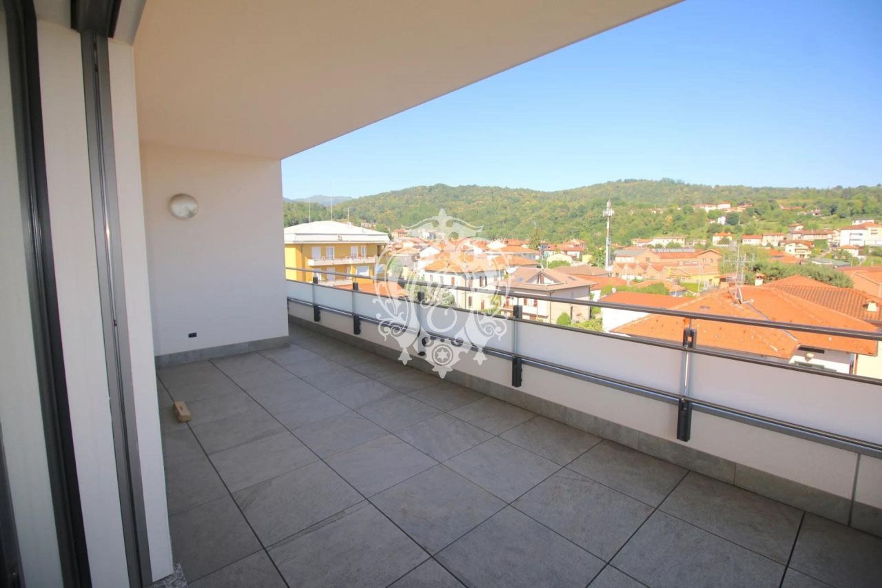 Пентхаус в Комо, Италия, 115 м2 фото 4