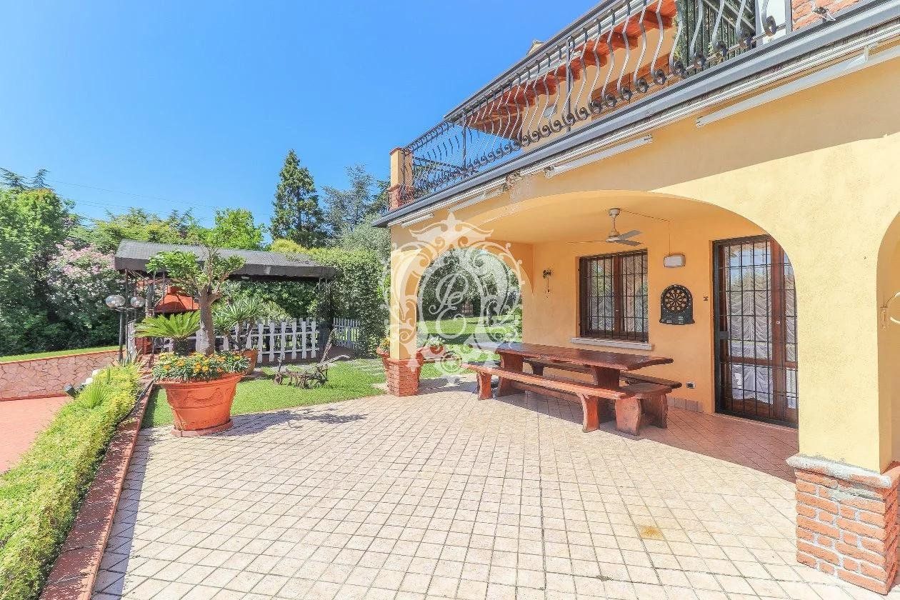 Вилла в Монига-дель-Гарда, Италия, 400 м2 фото 5