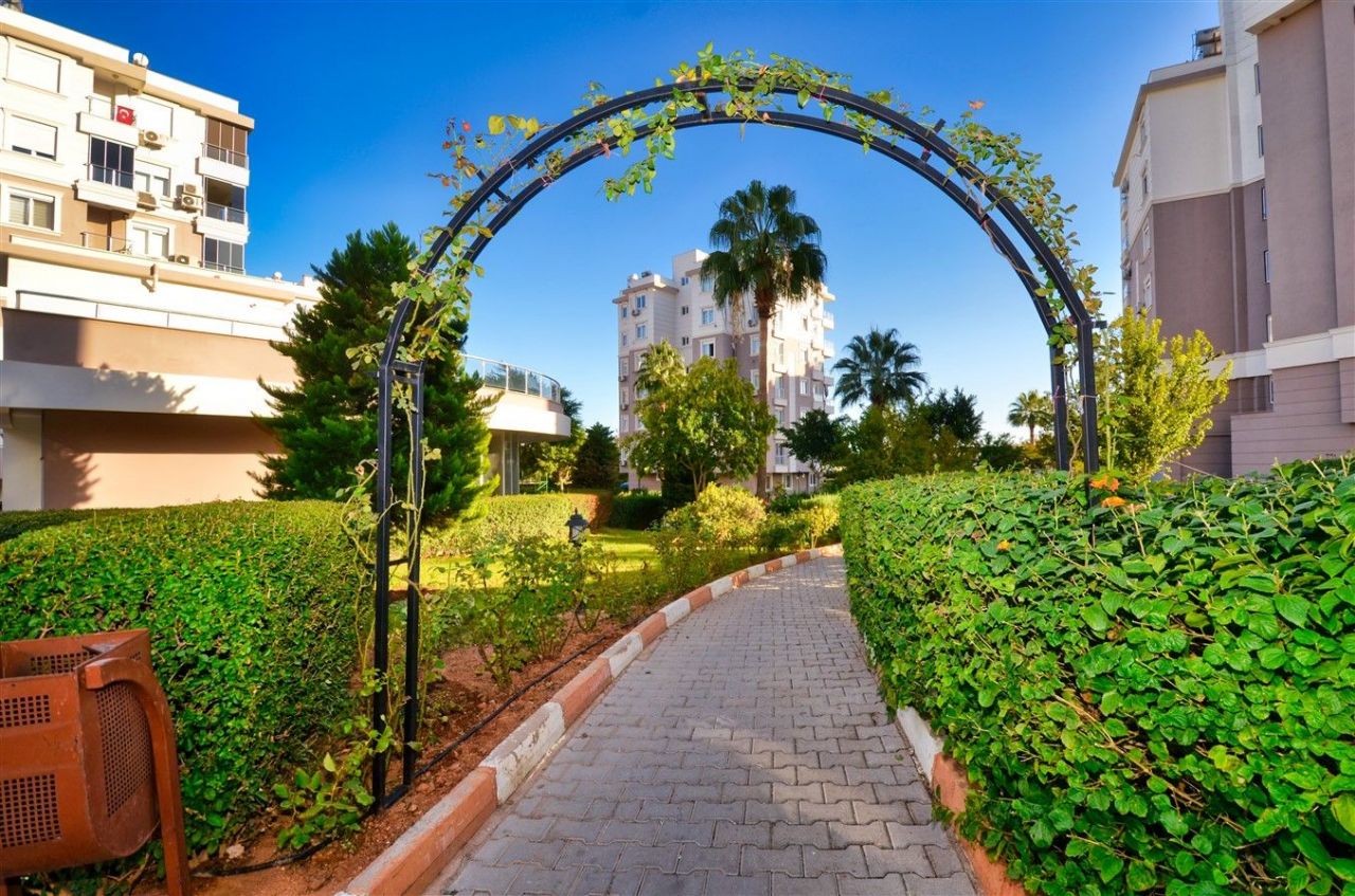 Квартира в Анталии, Турция, 150 м2 фото 2