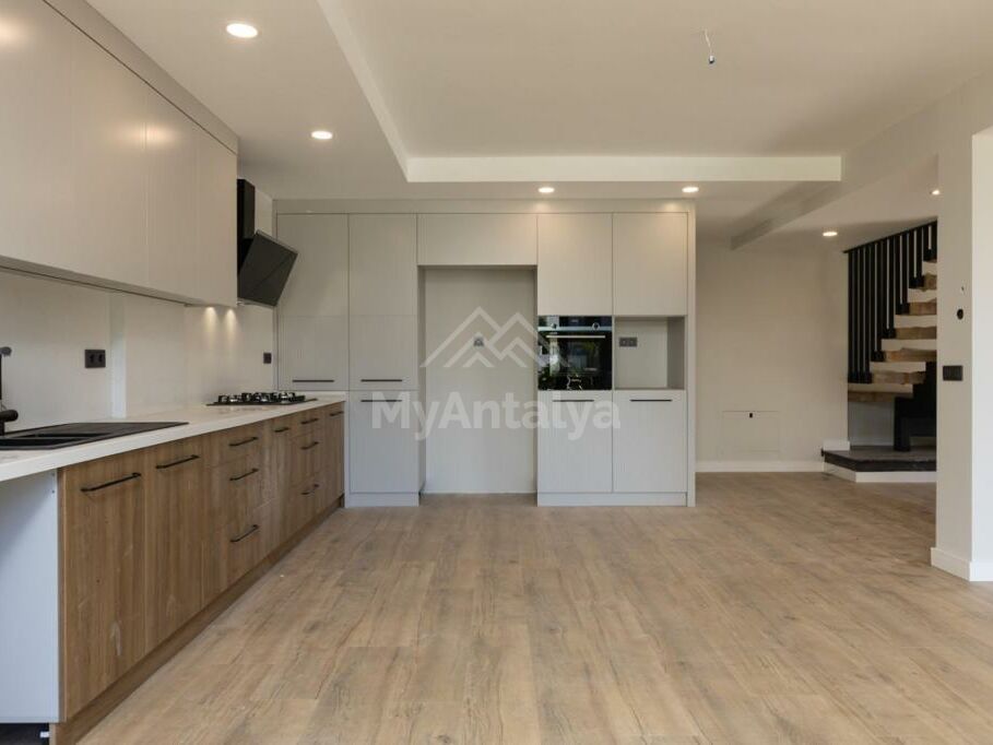 Вилла в Анталии, Турция, 290 м2 фото 5