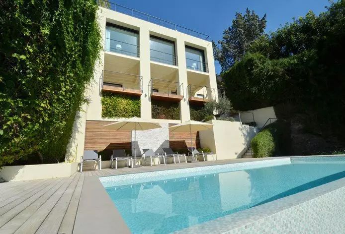 Вилла в Рокбрюн-Кап-Мартен, Франция, 300 м2 фото 2
