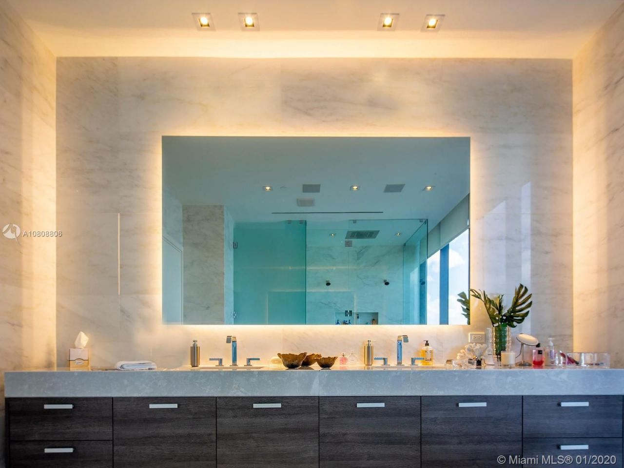 Квартира в Майами, США, 300 м2 фото 4