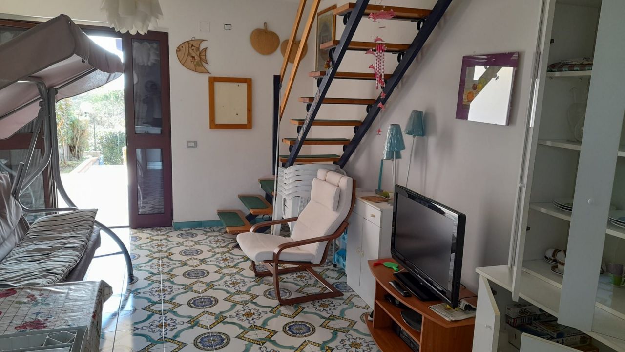 Вилла в Сан-Никола-Арчелла, Италия, 115 м2 фото 2