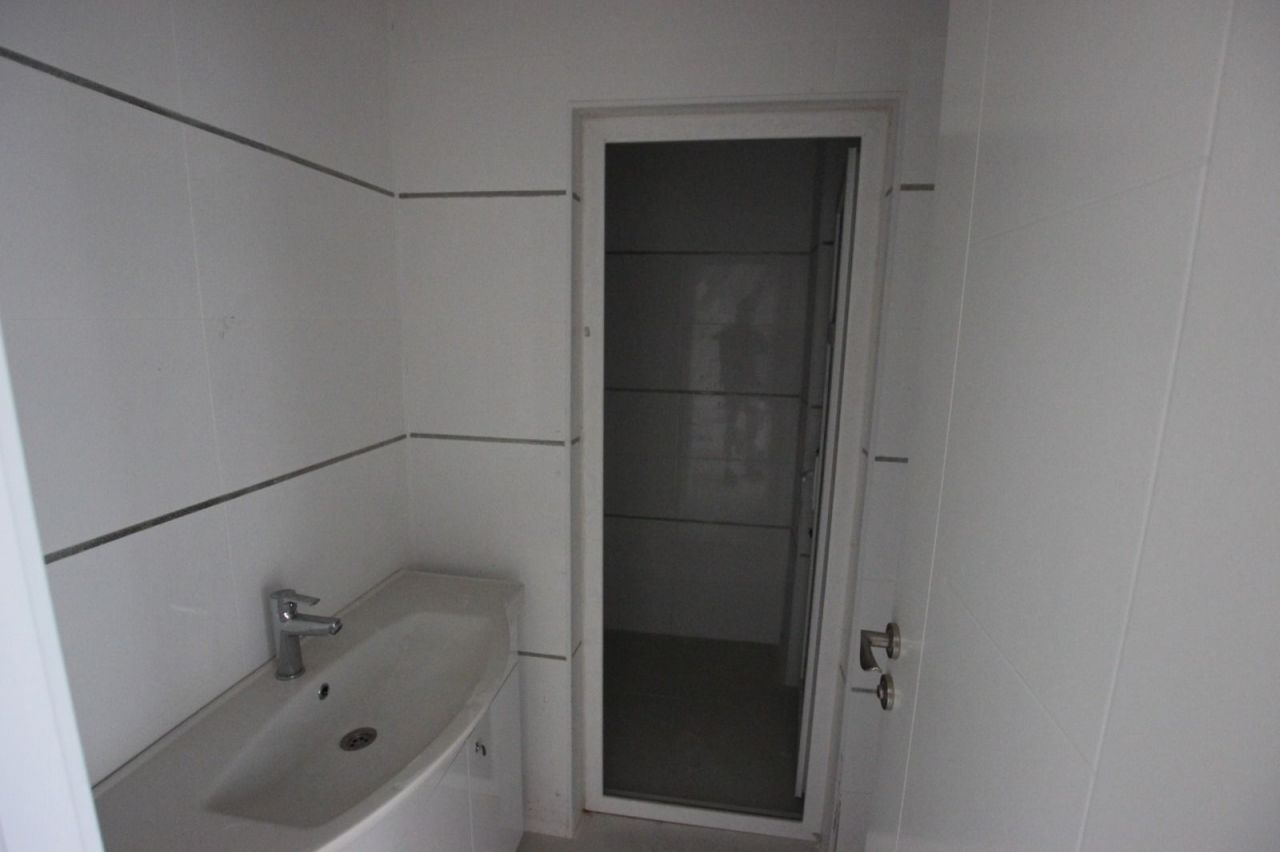 Квартира в Мерсине, Турция, 220 м2 фото 2