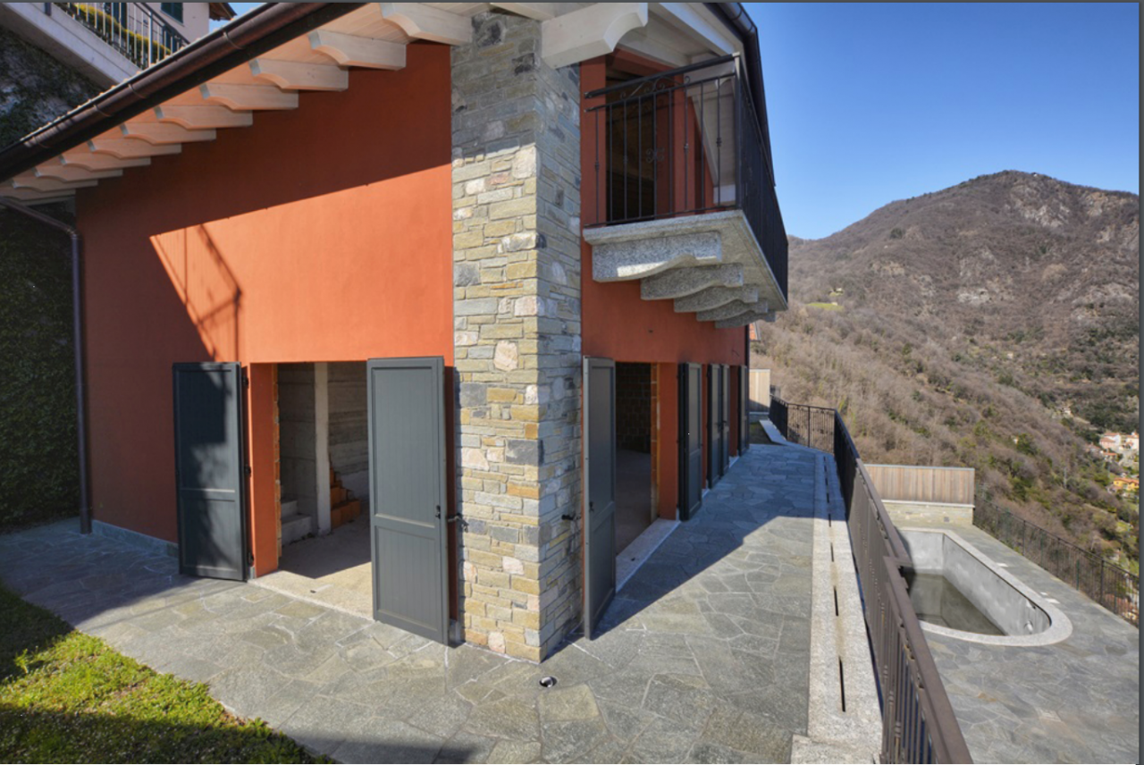 Вилла у озера Комо, Италия, 300 м2 фото 2
