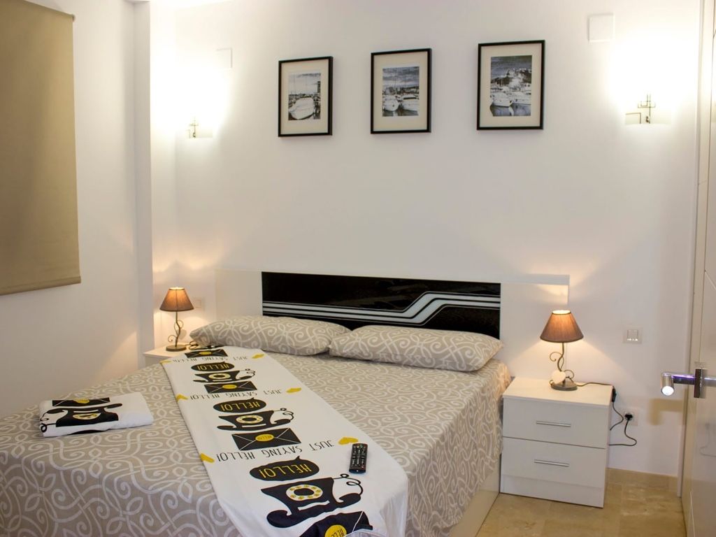 Апартаменты в Пунта Приме, Испания, 70 м2 фото 4