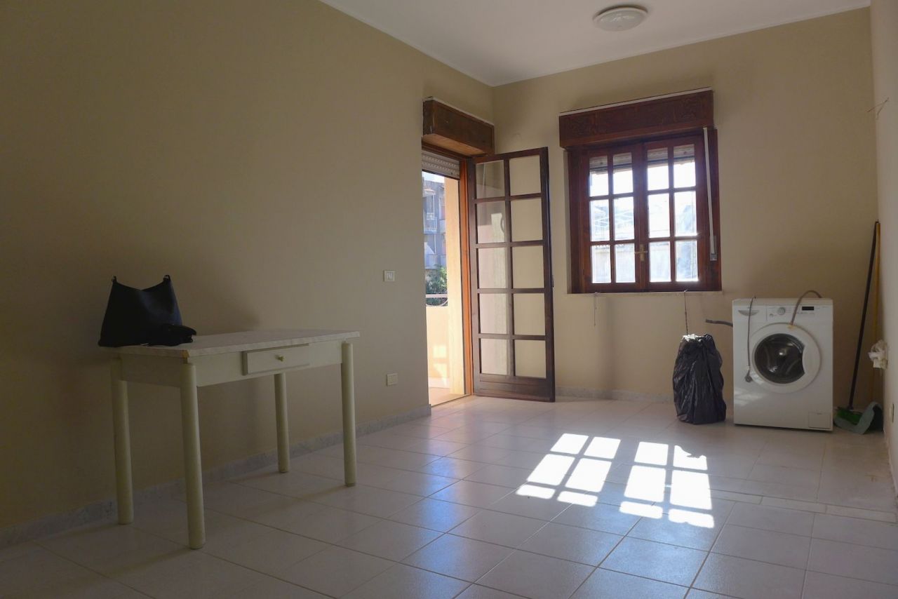Апартаменты в Скалее, Италия, 54 м2 фото 5
