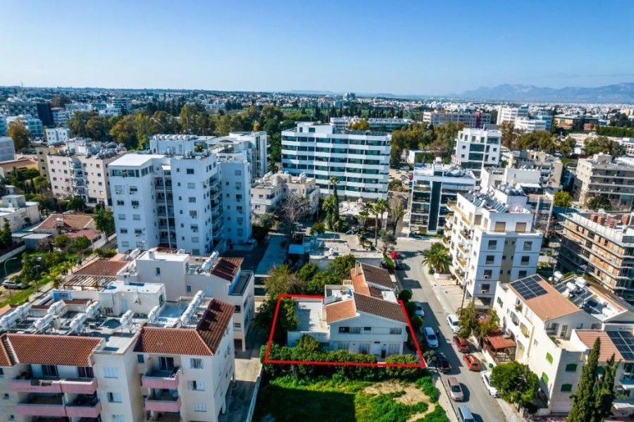 Вилла в Никосии, Кипр, 411 м2 фото 2