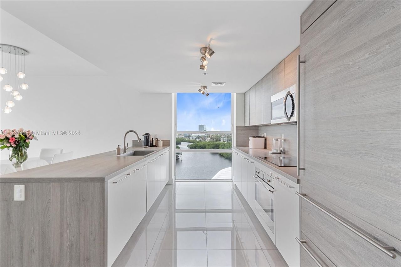 Квартира в Майами, США, 160 м2 фото 3