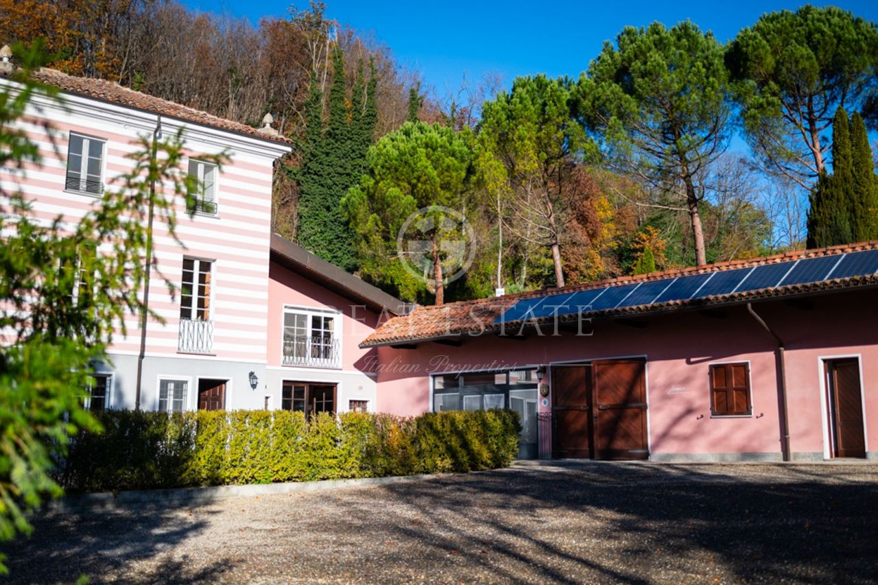 Вилла в Алессандрии, Италия, 790.5 м2 фото 3