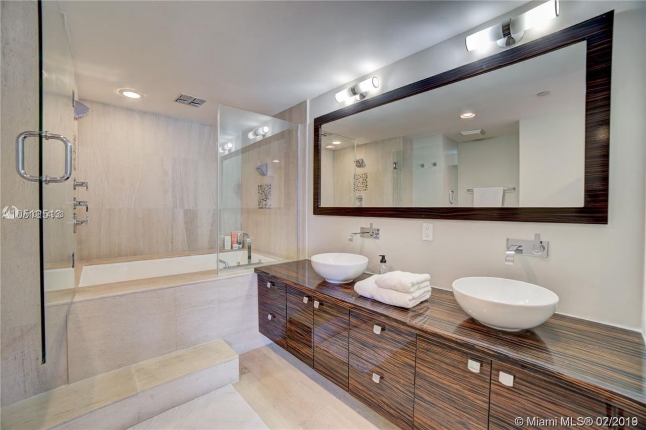 Квартира в Майами, США, 100 м2 фото 5
