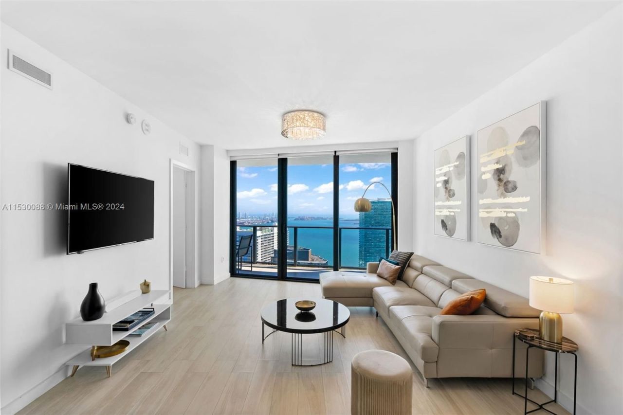 Квартира в Майами, США, 100 м2 фото 2