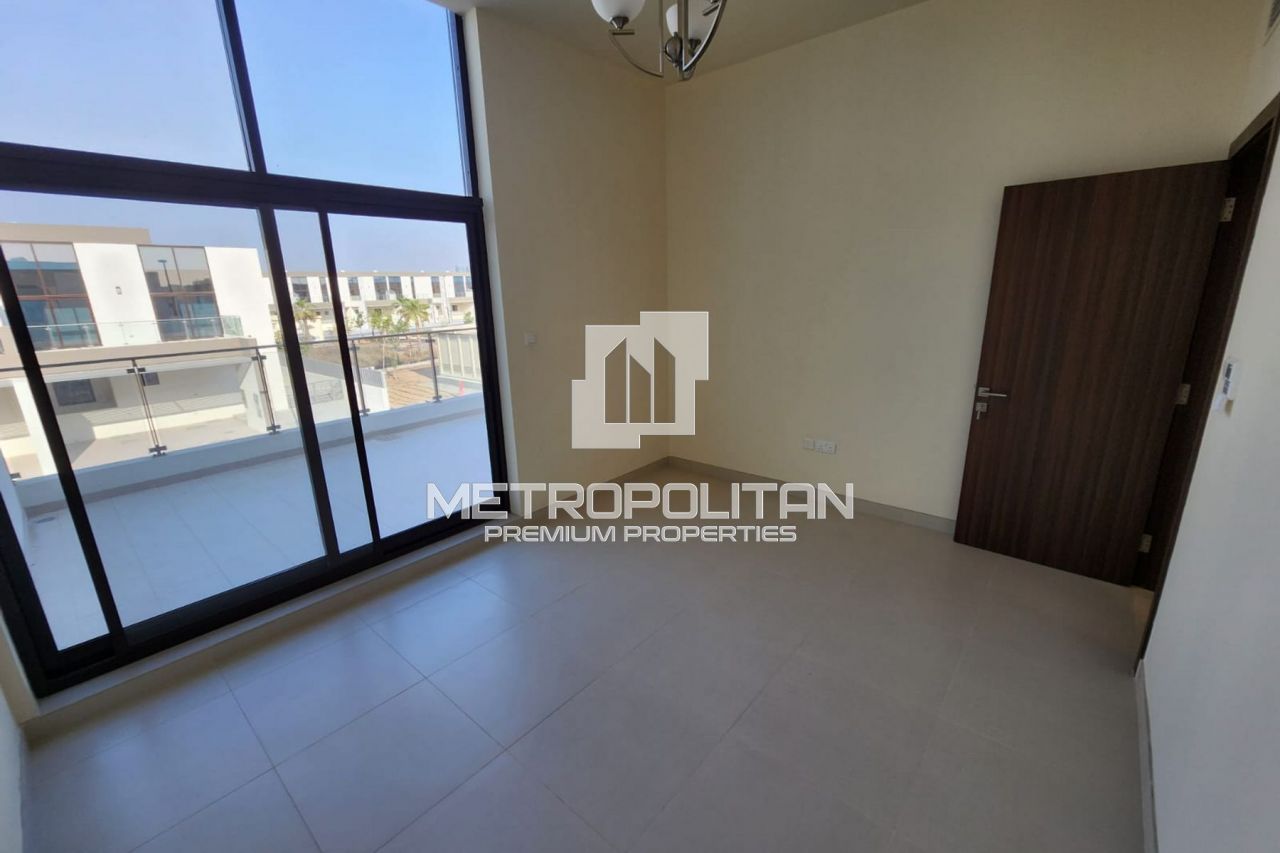 Таунхаус в Дубае, ОАЭ, 288 м2 фото 2