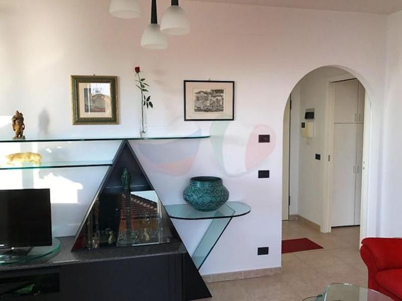 Апартаменты в Бордигере, Италия, 60 м2 фото 3