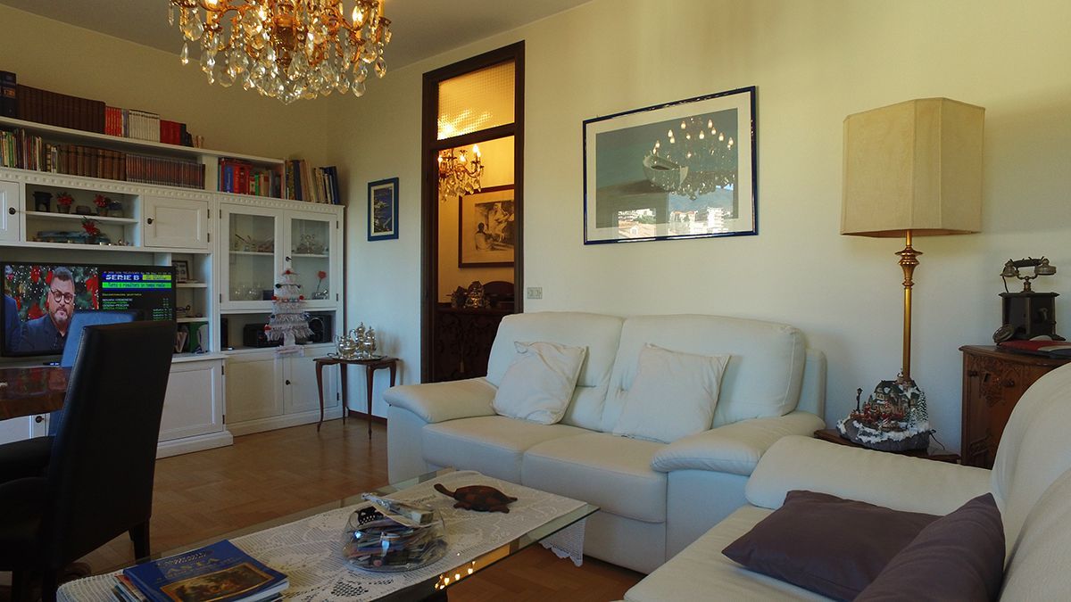 Апартаменты в Сан-Ремо, Италия, 100 м2 фото 3