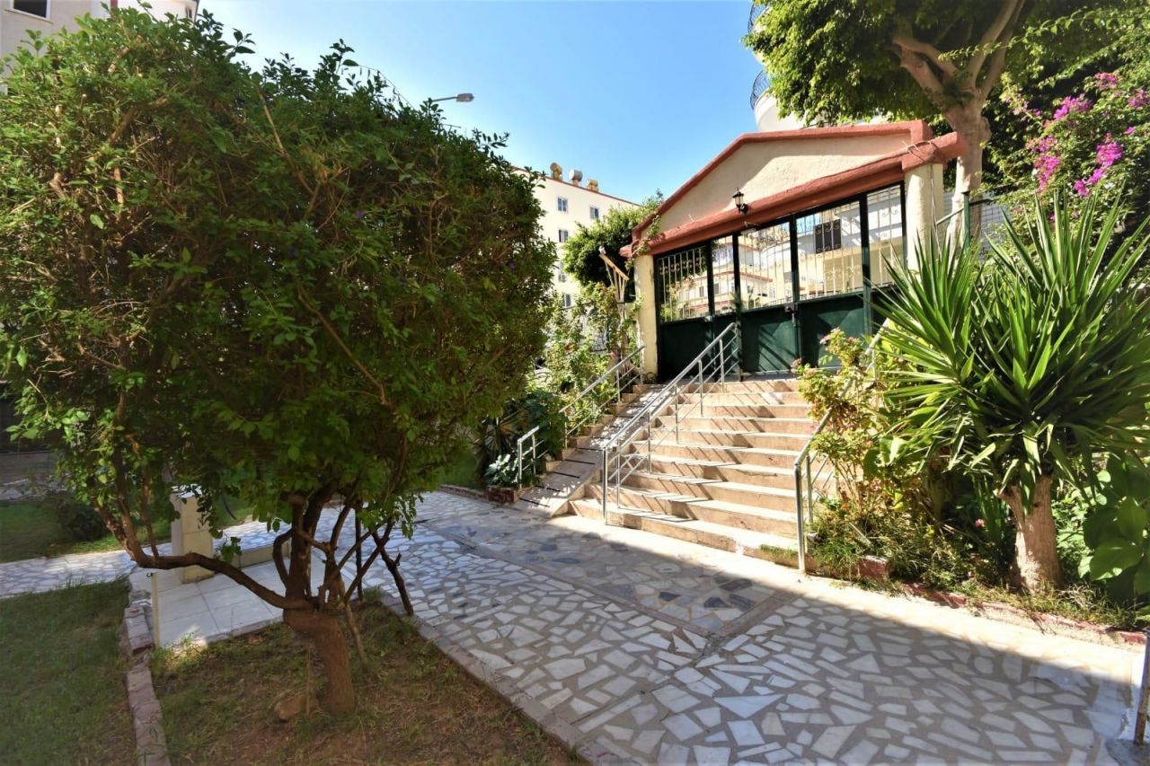 Квартира в Алании, Турция, 60 м2 фото 2