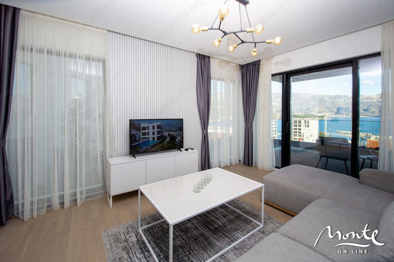 Квартира в Будве, Черногория, 60 м2 фото 2