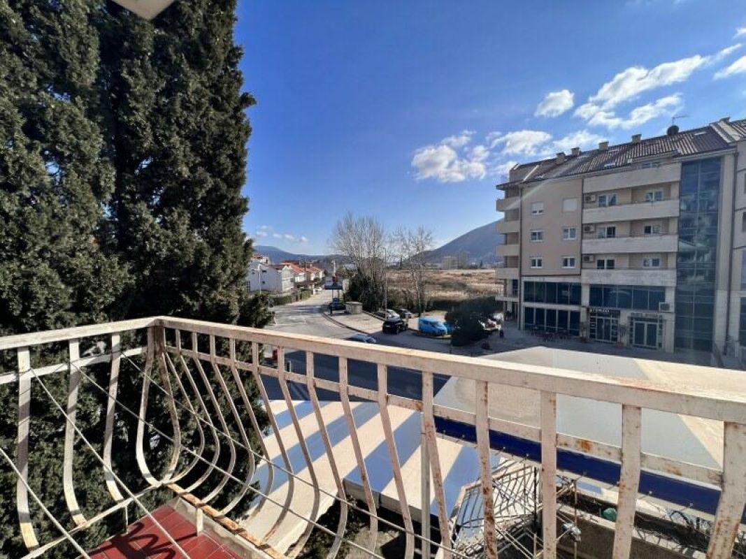 Дом в Херцег-Нови, Черногория, 210 м2 фото 2
