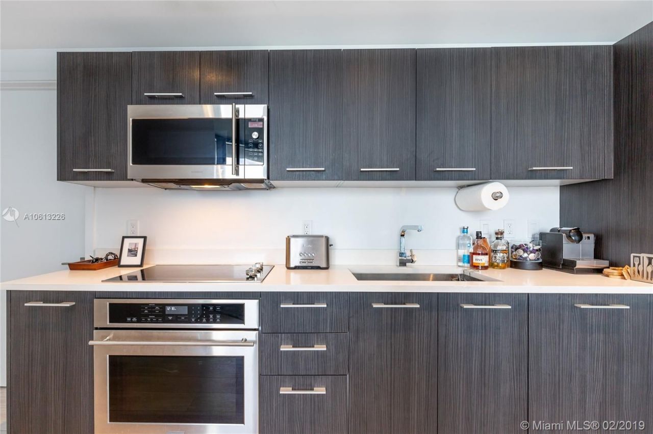 Квартира в Майами, США, 90 м2 фото 3
