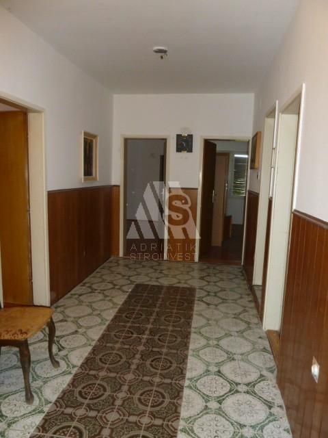 Дом в Баре, Черногория, 230 м2 фото 2