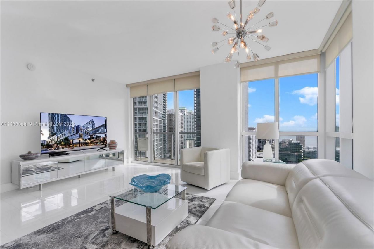 Квартира в Майами, США, 110 м2 фото 2