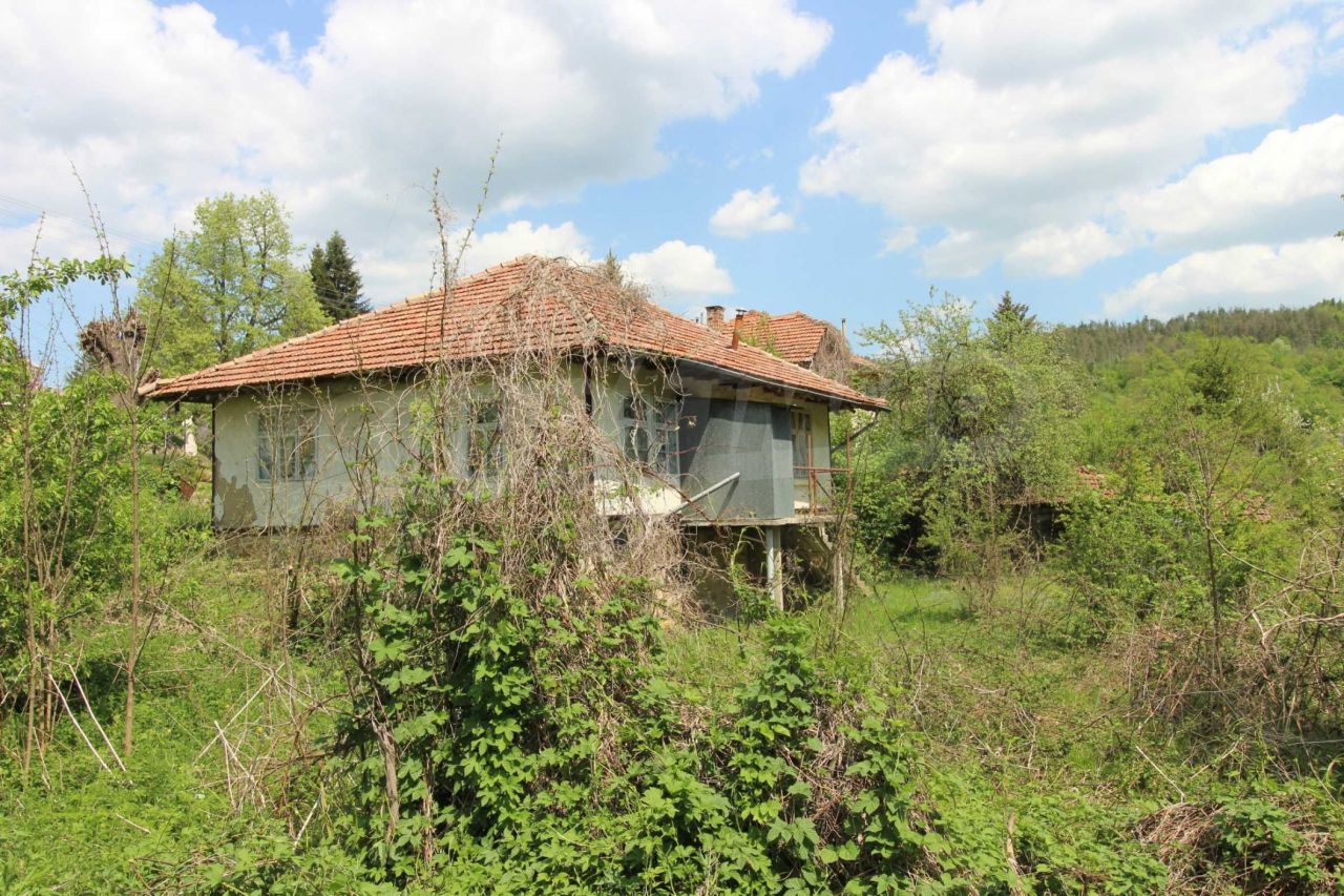 Дом в Велико Тырново, Болгария, 100 м2 фото 3