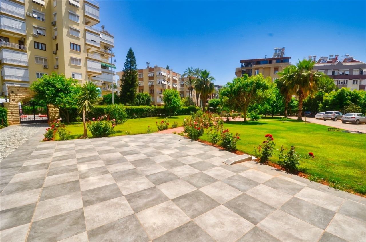 Квартира в Анталии, Турция, 440 м2 фото 2