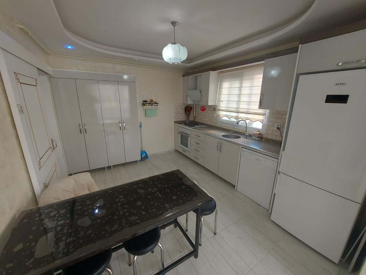 Квартира в Мерсине, Турция, 120 м2 фото 3