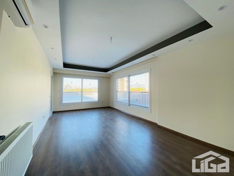 Квартира в Мерсине, Турция, 170 м2 фото 2