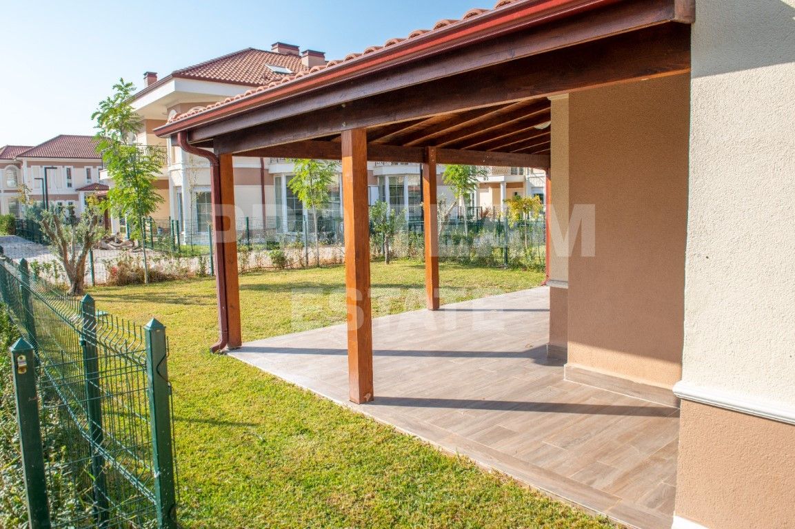 Вилла в Анталии, Турция, 200 м2 фото 2