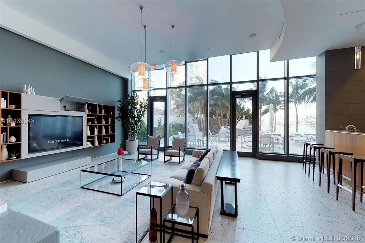 Квартира в Майами, США, 90 м2 фото 3