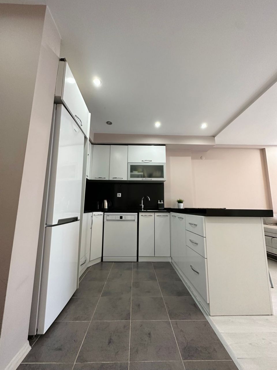 Квартира в Анталии, Турция, 50 м2 фото 3