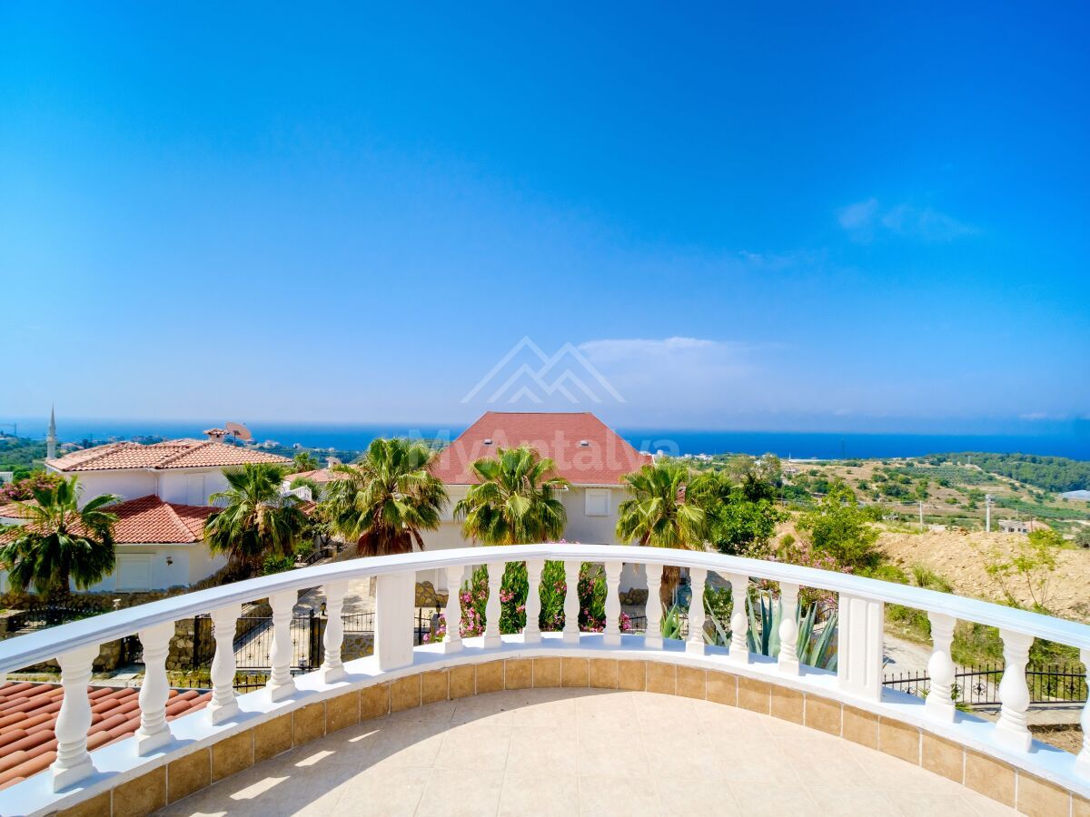 Вилла в Алании, Турция, 250 м2 фото 2