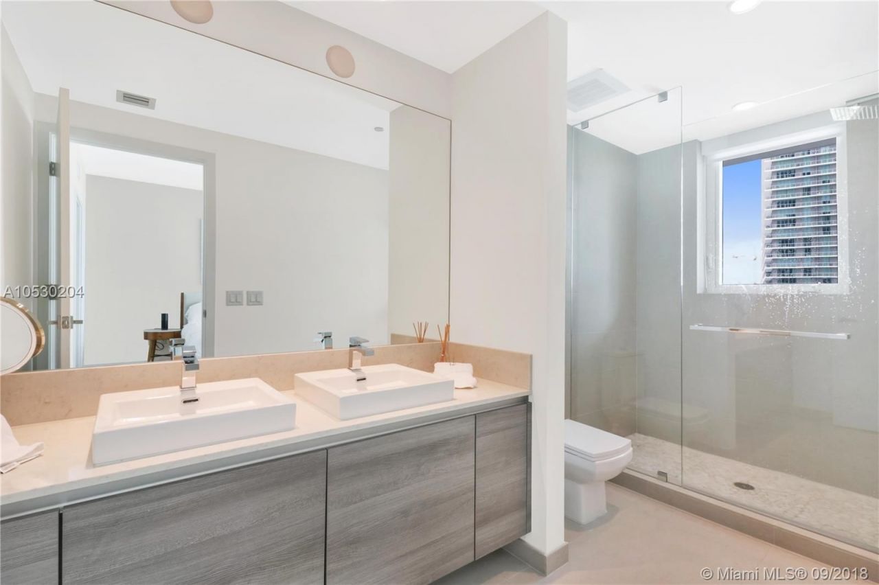 Апартаменты в Майами, США, 220 м2 фото 3