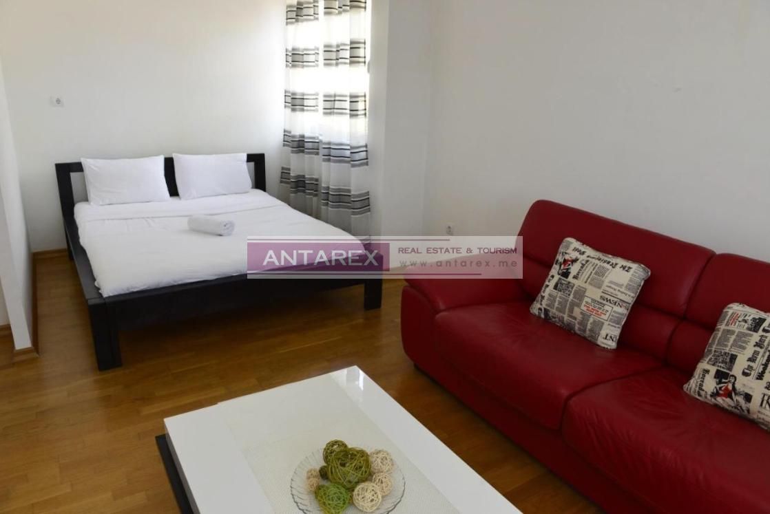 Апартаменты в Тивате, Черногория, 40 м2 фото 2
