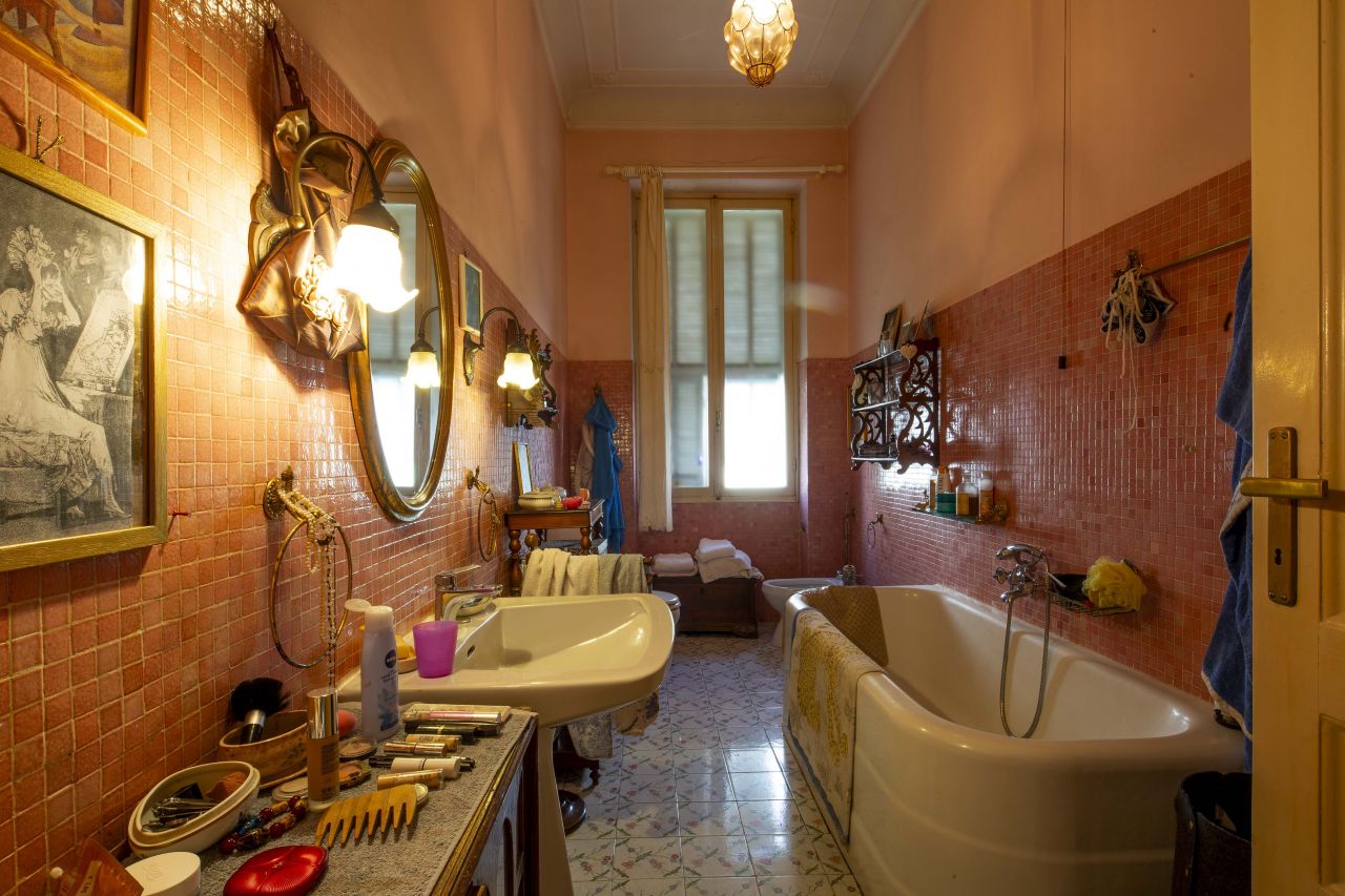 Вилла в Сан-Ремо, Италия, 246 м2 фото 5