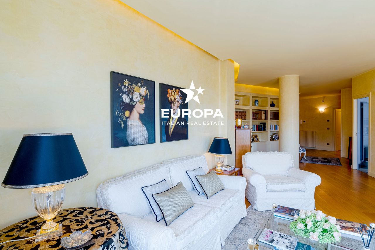 Апартаменты в Сан-Ремо, Италия, 136 м2 фото 2