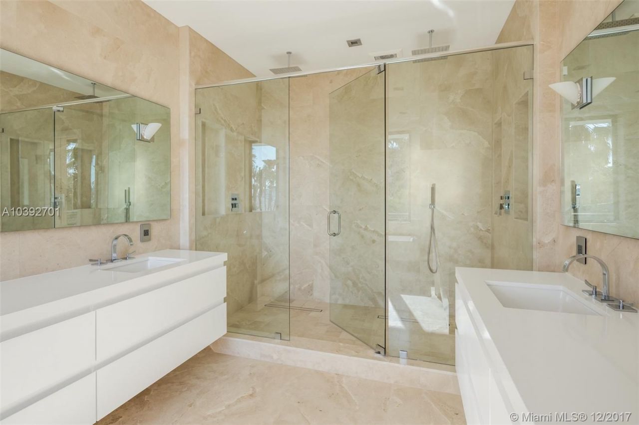 Дом в Майами, США, 330 м2 фото 5