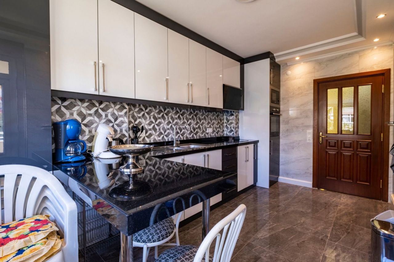 Апартаменты в Алании, Турция, 135 м2 фото 3