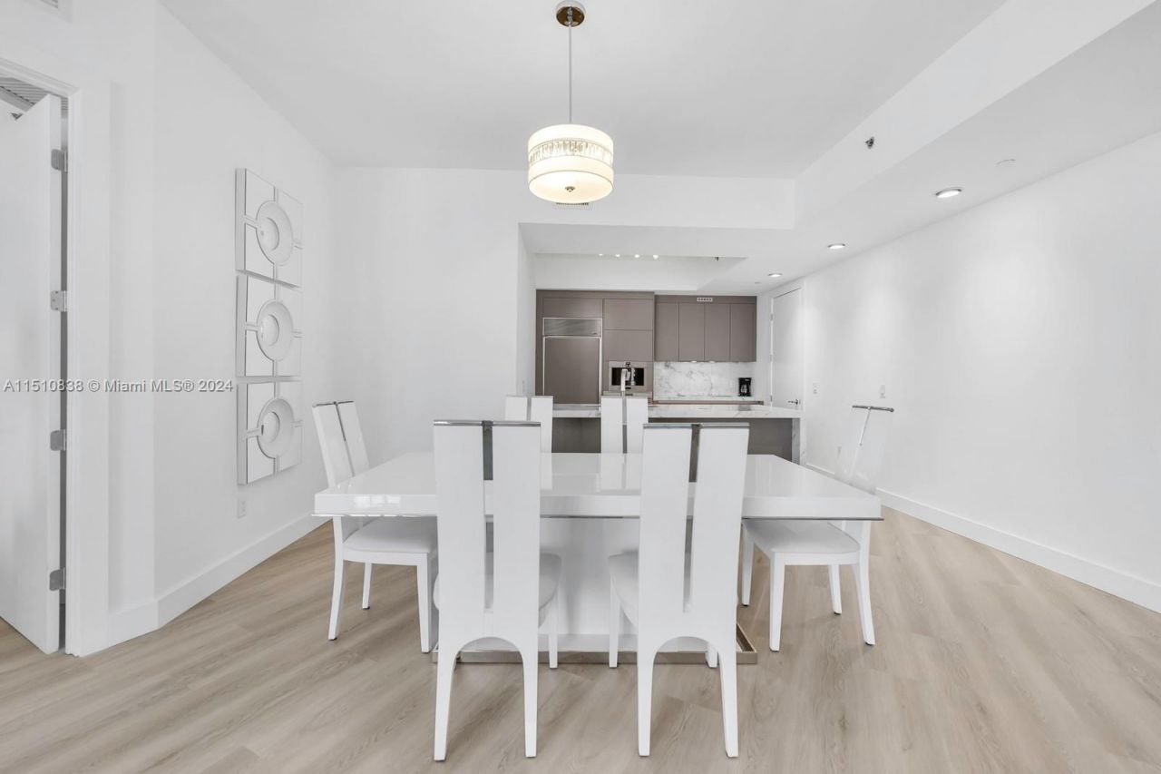 Квартира в Майами, США, 180 м2 фото 5