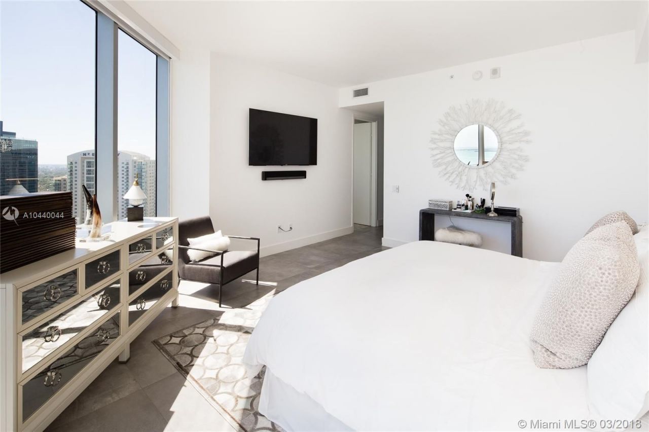 Квартира в Майами, США, 220 м2 фото 5