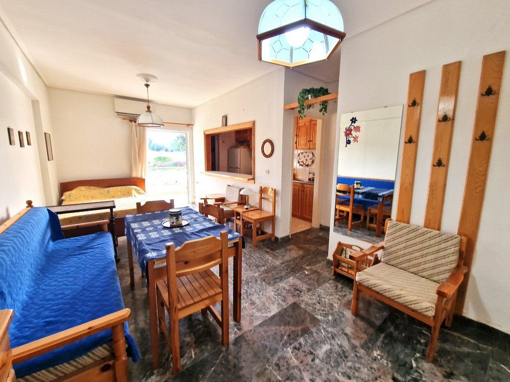 Студия в Лутраки, Греция, 30 м2 фото 2