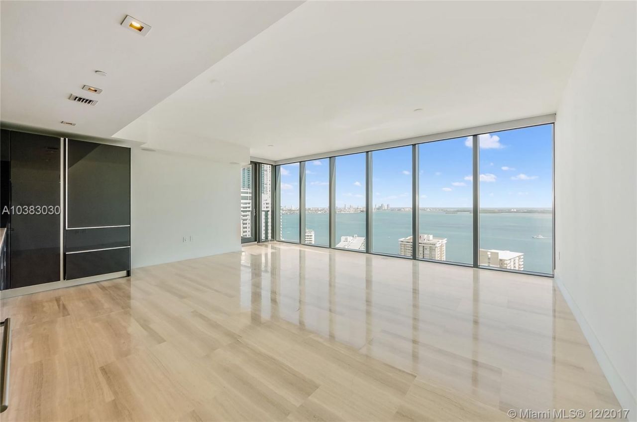 Квартира в Майами, США, 120 м2 фото 2