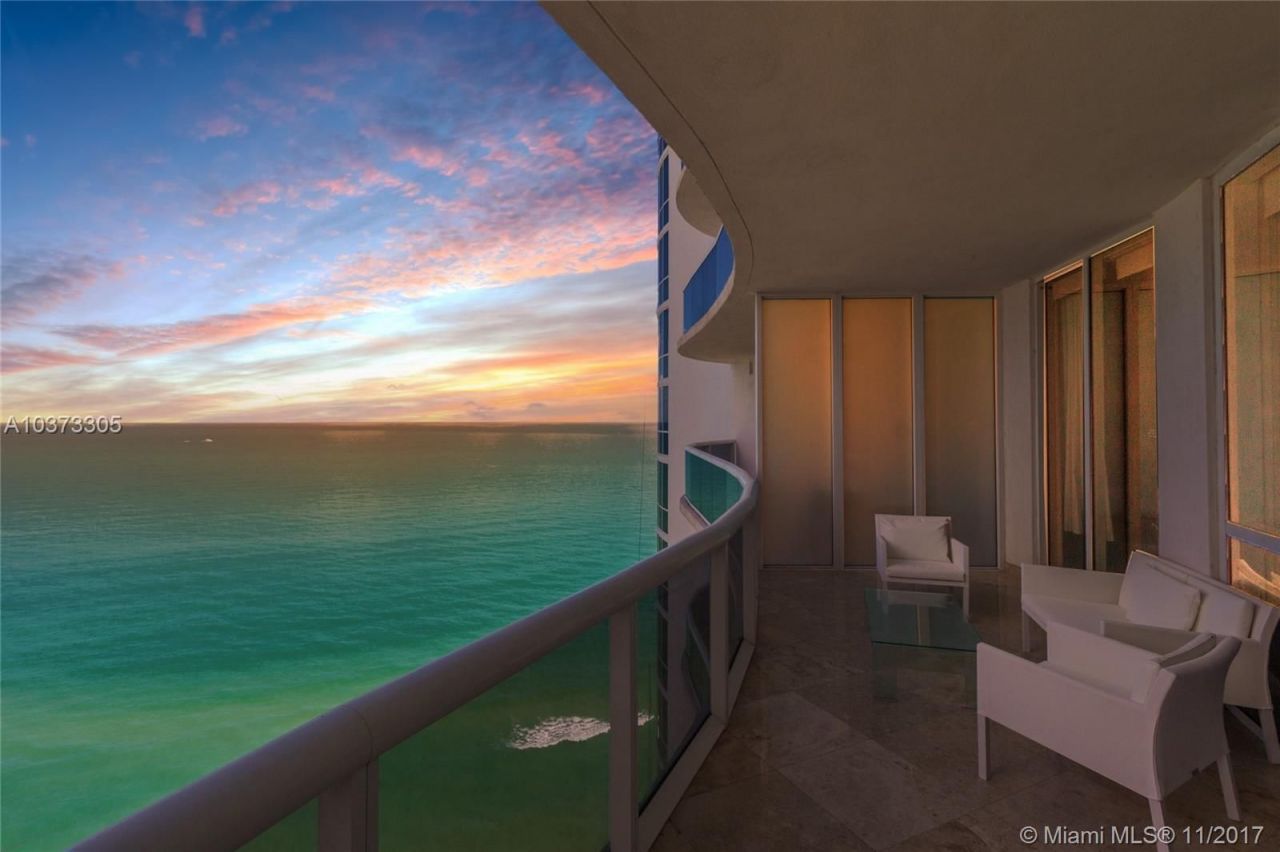 Квартира в Майами, США, 180 м2 фото 2