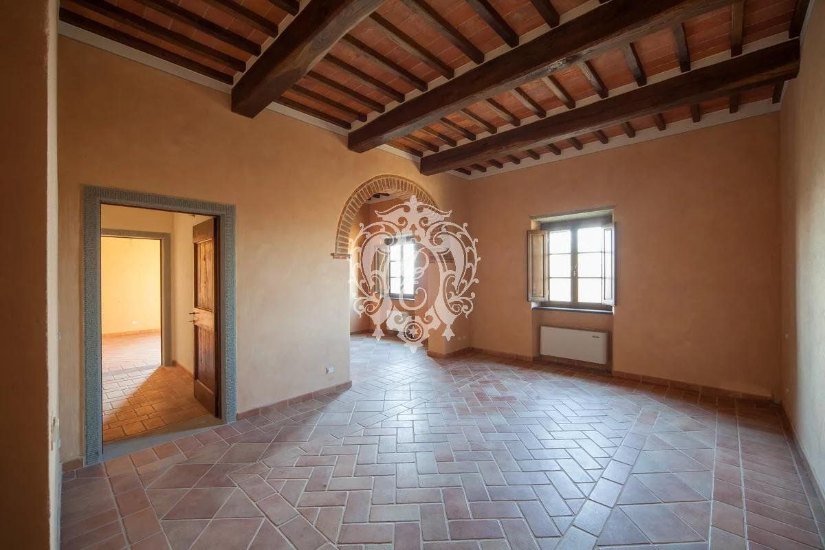 Дом в Кастильон-Фиорентино, Италия, 2 574 м2 фото 3