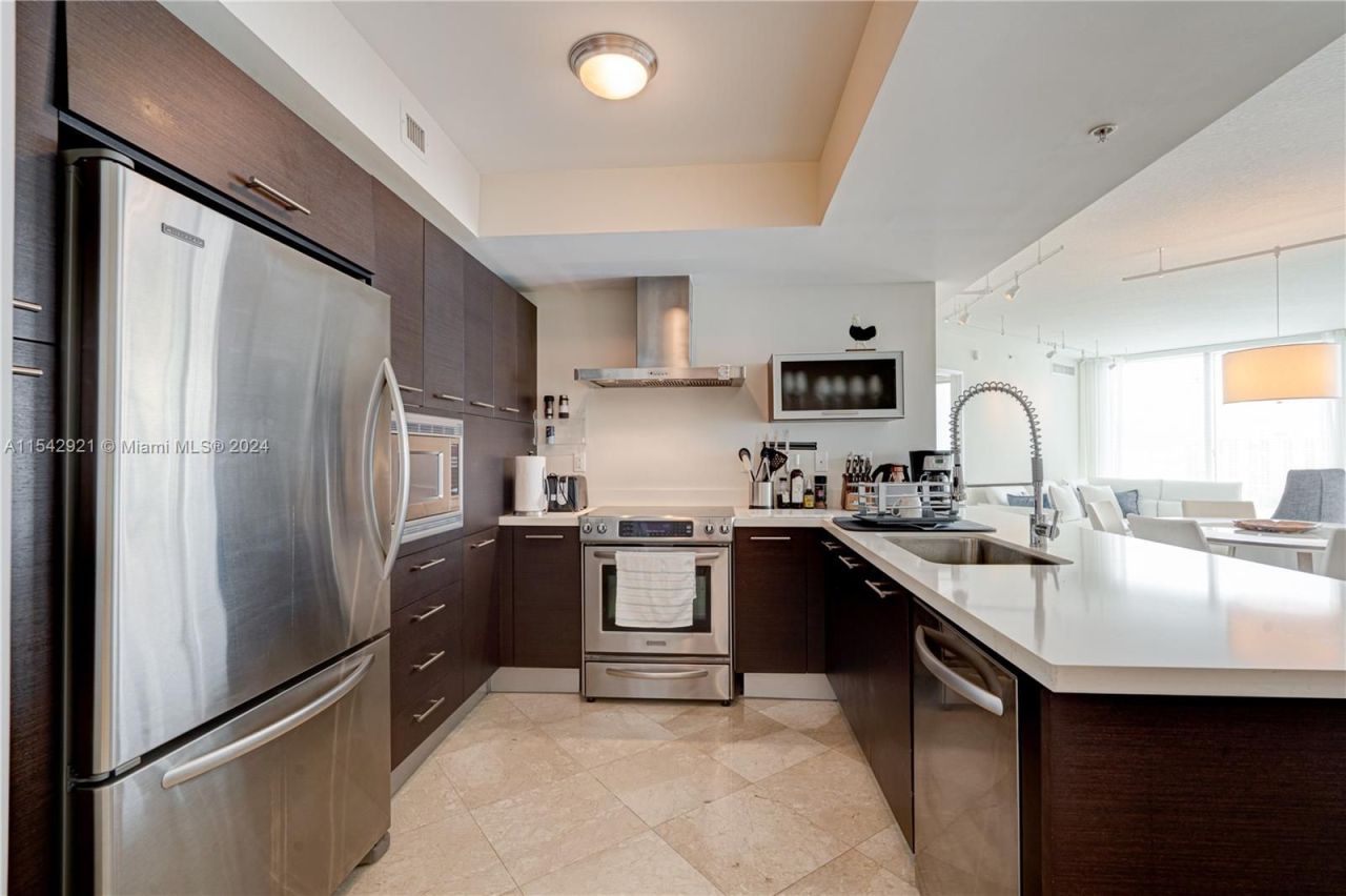 Квартира в Майами, США, 135 м2 фото 5