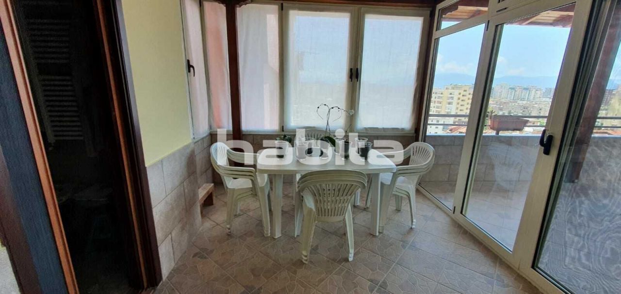 Апартаменты во Влёре, Албания, 240 м2 фото 2