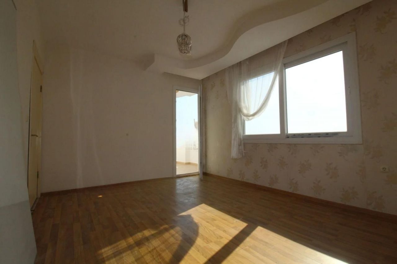 Квартира в Мерсине, Турция, 150 м2 фото 2