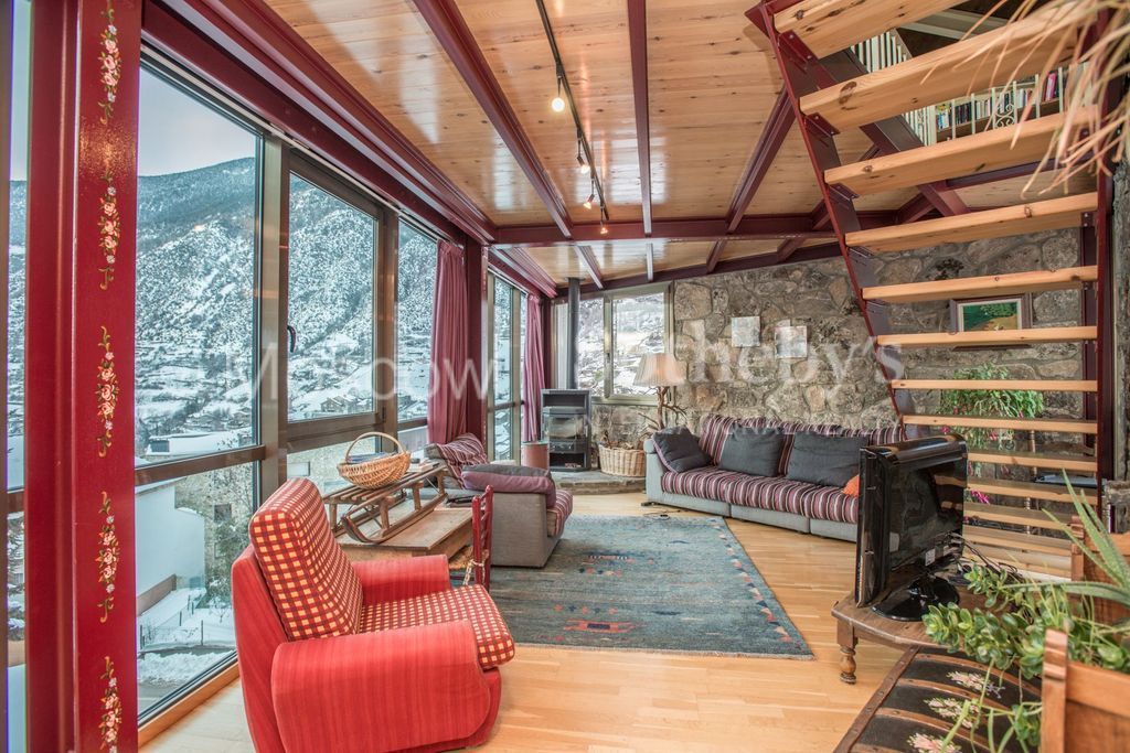 Коттедж в Эскальдесе, Андорра, 1 500 м2 фото 1